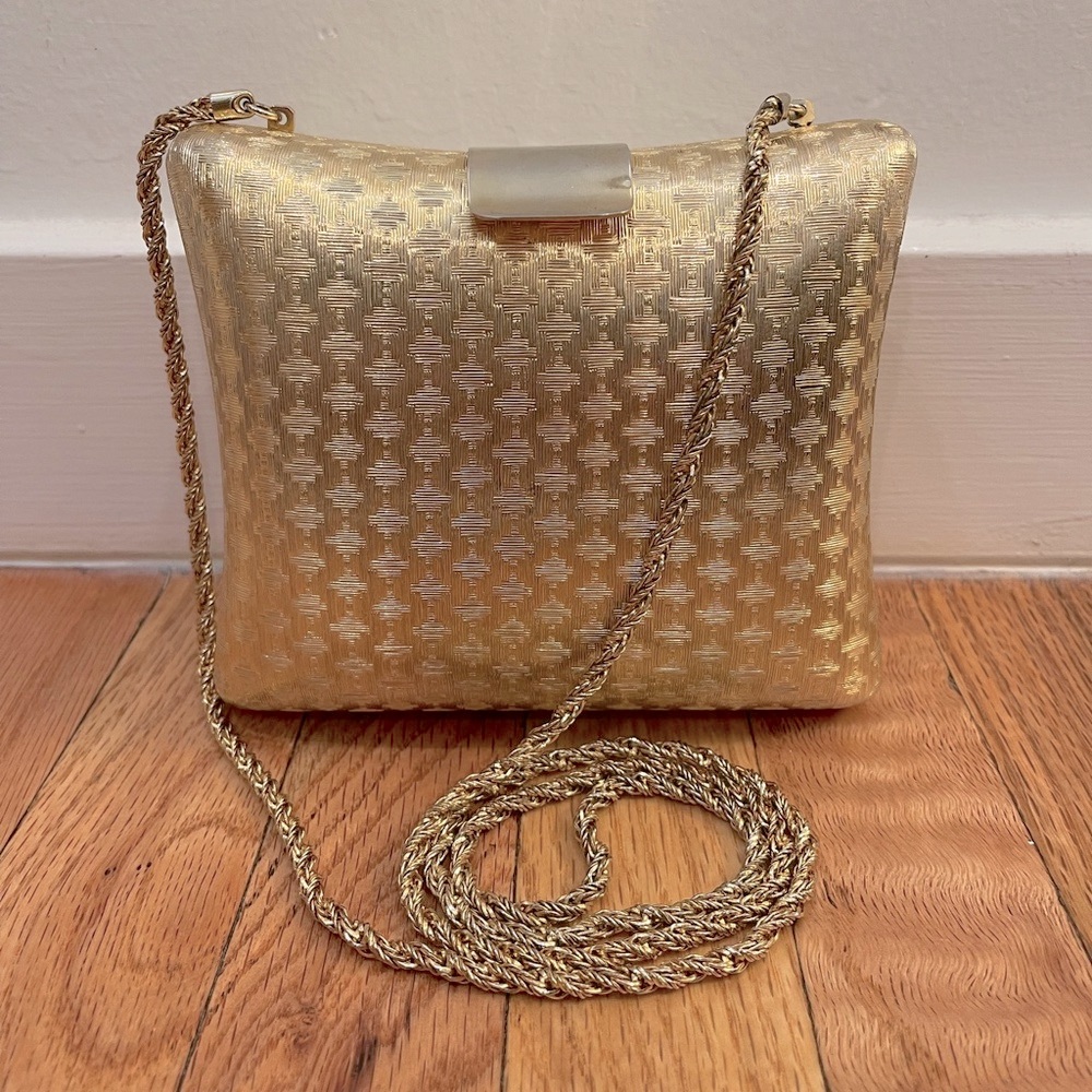 Vintage 1960s Saks Fifth Avenue Original Hard Case Shoulder Bag in Gold - Picture 5 of 12